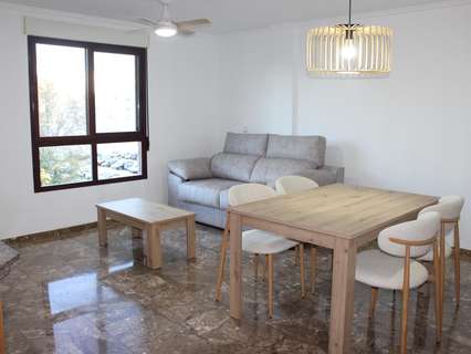 Piso en alquiler en Oliva