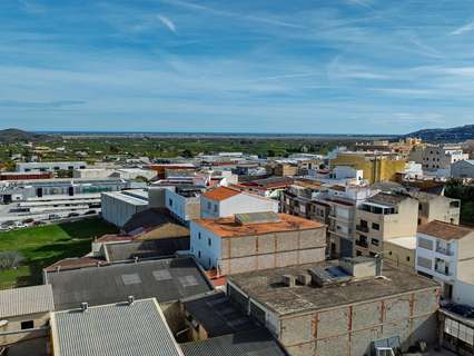 Parcela rústica en venta en Pego