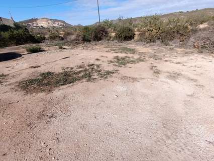 Parcela urbana en venta en Hondón de las Nieves