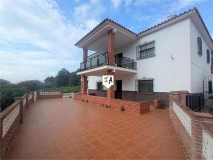 Villa en venta en Alcaucín
