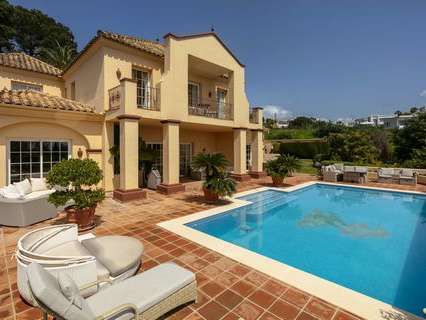 Villa en venta en Estepona