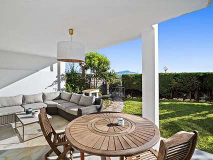 Villa en venta en Estepona