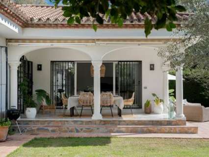 Villa en venta en Estepona