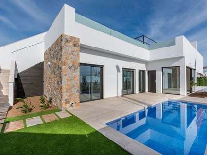 Villa en venta en Pilar de la Horadada