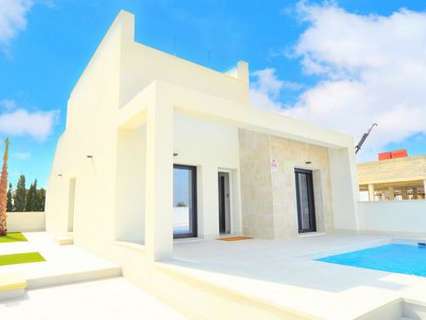 Villa en venta en Benijófar