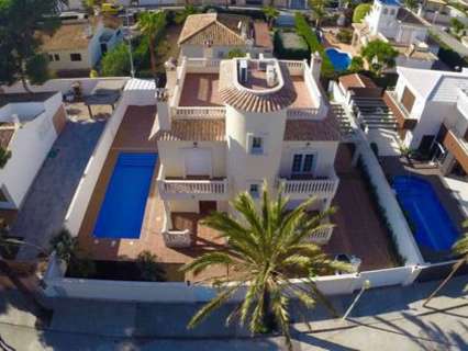 Villa en venta en Orihuela