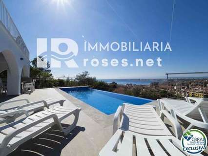 Villa en venta en Roses