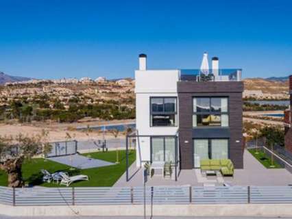 Villa en venta en El Campello