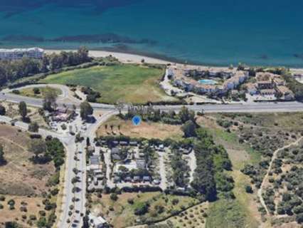 Parcela en venta en Estepona
