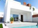 Villa en venta en Pilar de la Horadada