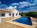 Villa en venta en L'Alfàs del Pi