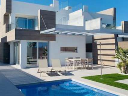 Villa en venta en Guardamar del Segura