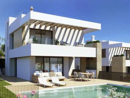Villa en venta en Estepona