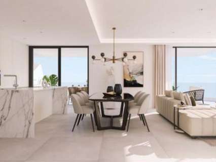 Apartamento en venta en Estepona