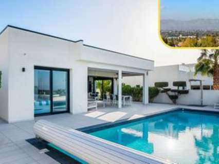 Villa en venta en Benijófar