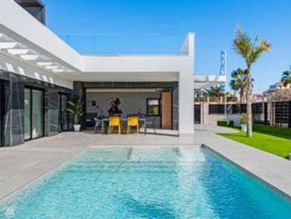 Villa en venta en Algorfa