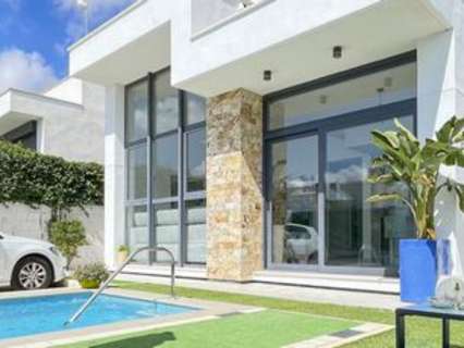 Villa en venta en Quesada