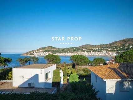 Villa en venta en El Port de la Selva