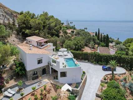 Villa en venta en Almuñécar