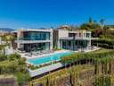 Villa en venta en Benahavís