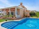 Villa en venta en Torrevieja