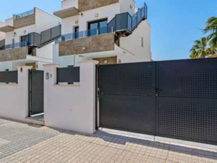 Villa en venta en Torrevieja