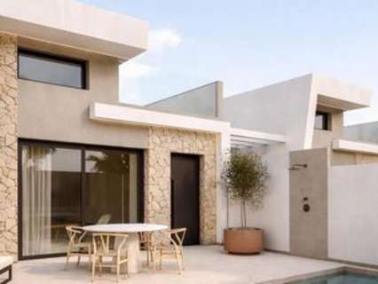 Villa en venta en Los Alcázares
