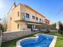 Casa en venta en Palau-solità i Plegamans rebajada