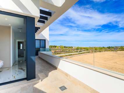 Casa en venta en Pilar de la Horadada