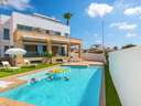 Casa en venta en Rojales