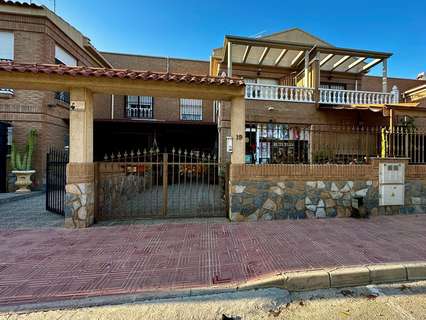 Chalet en venta en Albatera