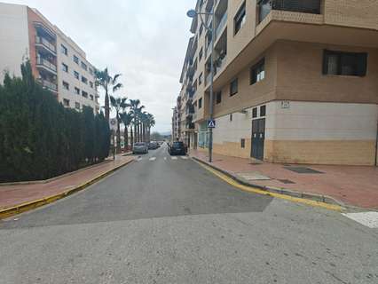 Local comercial en alquiler en Buñol