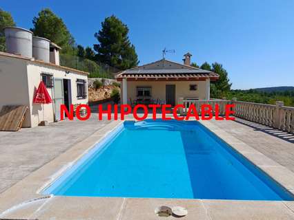 Chalet en venta en Buñol