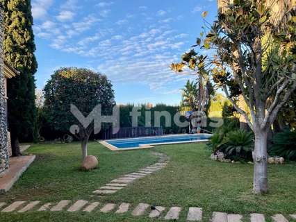 Chalet en venta en Mairena del Alcor