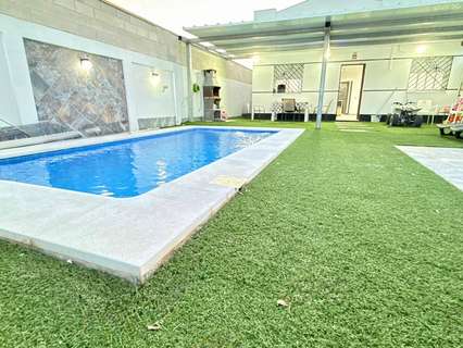 Casa rústica en venta en Dos Hermanas