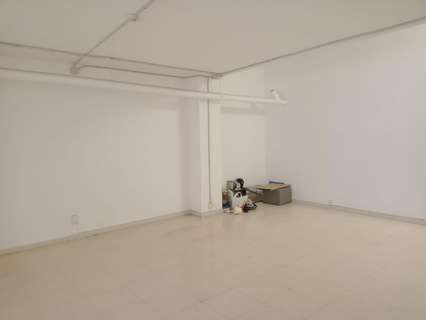 Local comercial en alquiler en Badalona