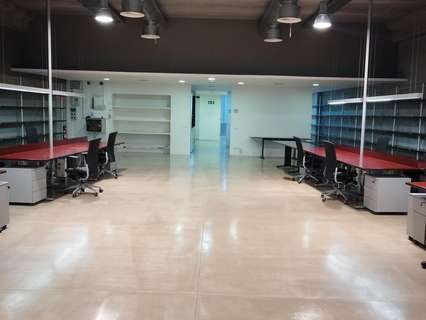 Nave industrial en alquiler en Badalona