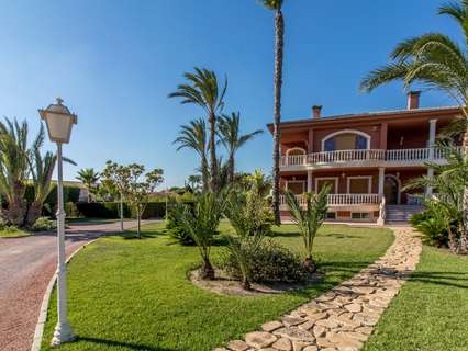 Chalet en venta en Elche/Elx rebajado