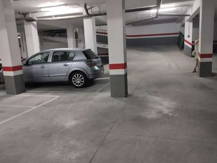 Plaza de parking en venta en Elche/Elx, rebajada