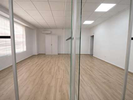 Local comercial en venta en Novelda
