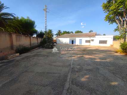 Nave industrial en venta en Novelda