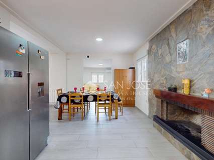 Chalet en venta en Novelda