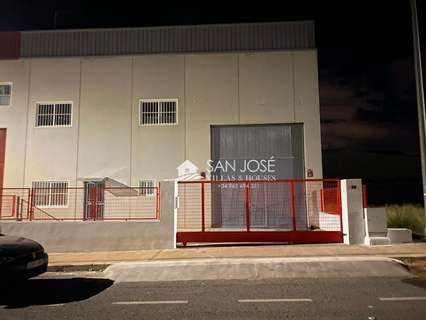 Nave industrial en venta en Hondón de las Nieves