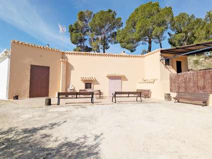 Casa en venta en Hondón de las Nieves