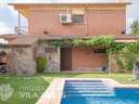 Chalet en venta en Caldes de Montbui