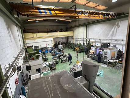 Nave industrial en venta en Rubí