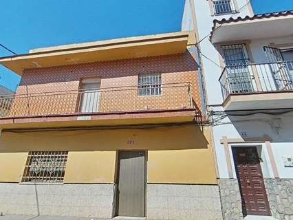 Casa en venta en Sevilla, rebajada