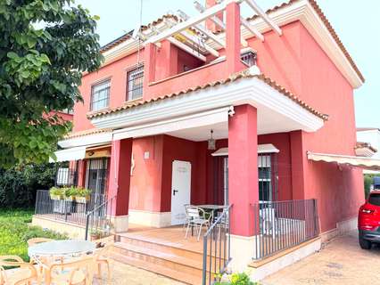 Chalet en venta en Palomares del Río