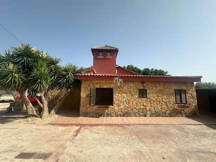 Chalet en venta en Elche/Elx rebajado