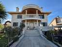 Chalet en venta en Cacabelos